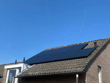 Zonnepanelen in Ledeacker